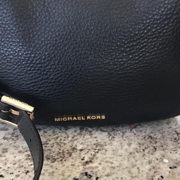 MK purse - Picture 2 of 4
